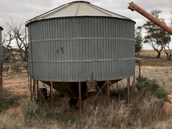 (A134) - Field Bin (No 2)