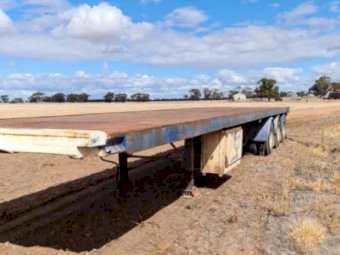 44ft Freighter Flat Top Trailer