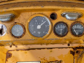 Chamberlain C670 Tractor