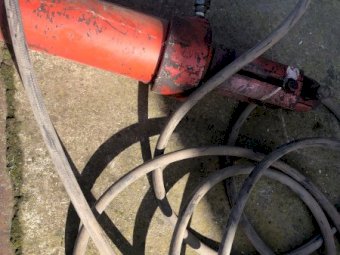 Hydraulic Ram and Hoses