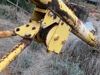 (A134) - 31ft x 9 inch Auger (No 1)