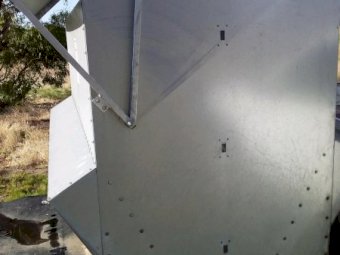 Feedboss Sheep Lick Feeders x 2