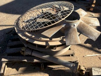 (A151) - Pallet with Fan and PTO Shaft