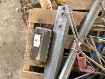 (A151) - Assorted Items - Pipes, Tynes, Brackets