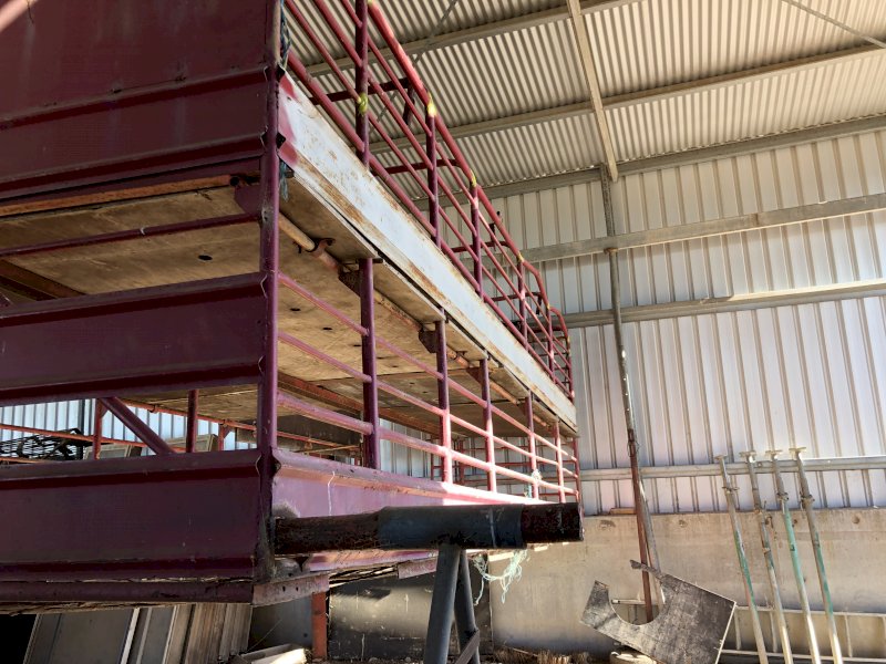 Stock Crate 2.4W x 6L x 2.1H