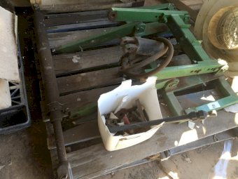 (A151) - Front End Loader Tilt Attachment and Cylinder