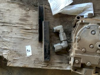 (A151) - 2 x Gearboxes