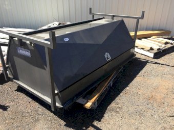 (A151) - 7 x 4 Tradesman's Toolbox