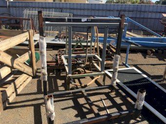 (A151) - 3 x Cut Down Metal Stand