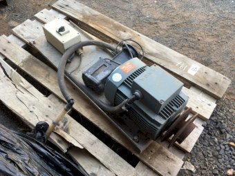 (A151) - Electric Motor with Pulley