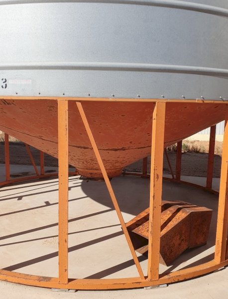 54t Sherwell Grain Silos x 3