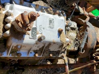 Isuzu Twin Steer Gearbox from SP540 truck