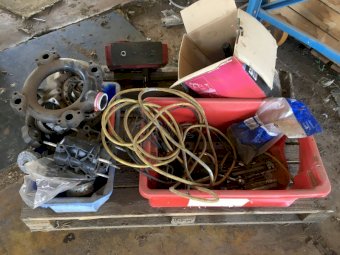 (A151) - Assorted Pump and Gearbox Parts