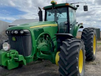 John Deere 8320 Tractor