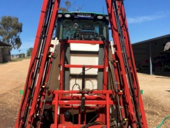 Croplands Linkage Sprayer 1600 LItre