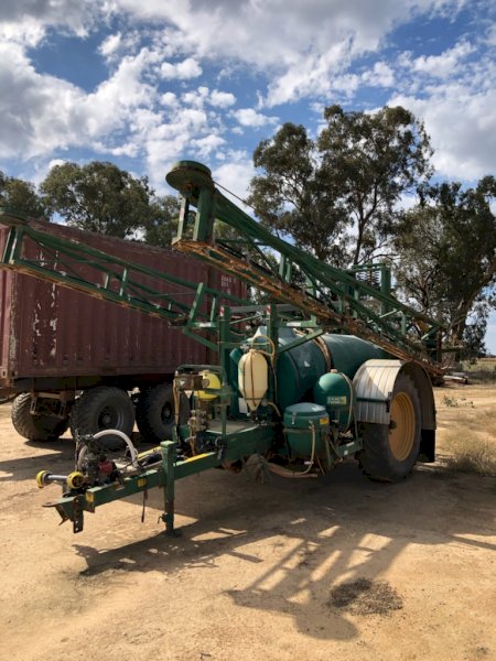 Goldacres 4030 Trailing Sprayer