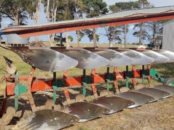 Kverneland HD 85 six leg Reversible Plough
