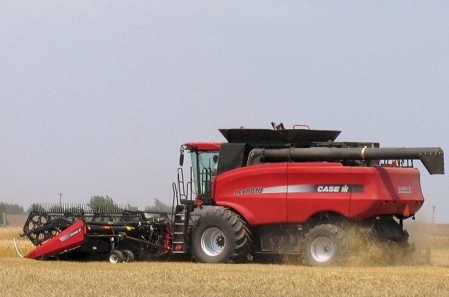 Case 8010  with Front wanted