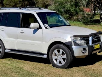 2008 Mitsubishi Pajero Turbo Diesel 4WD