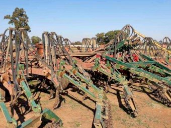 New Holland 3420 Trashformer Bar