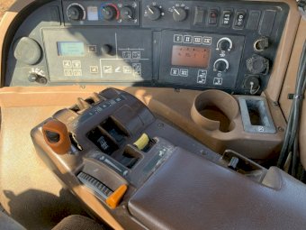 2009 John Deere 8530 Tractor