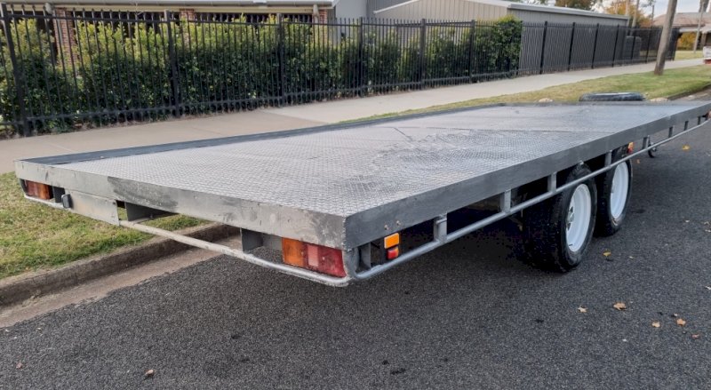 Tandem 20ft x 8ft Tray Trailer