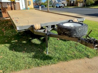 Tandem 20ft x 8ft Tray Trailer