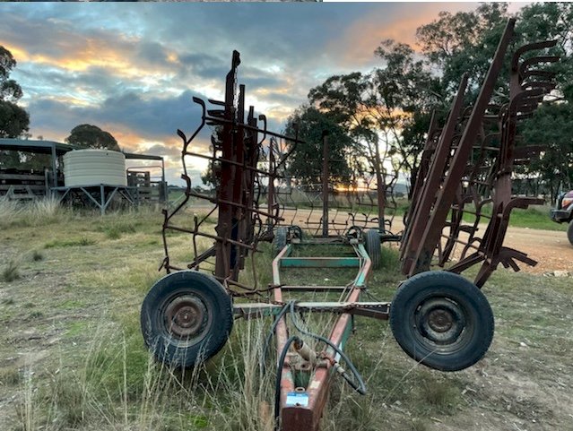 Under Auction - (A147) - 40ft Folding Harrows 