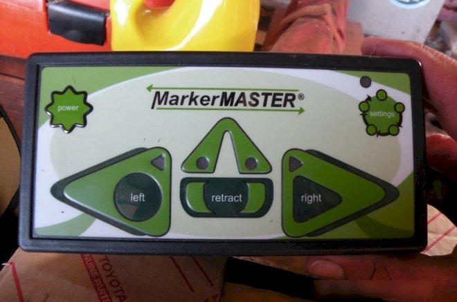 WANTED Flexi-Coil Marker Arm Electric Over Hydraulic Controller