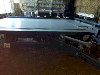 Muller 15 Bale Accumulator