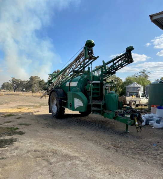 2005 Goldacres Prairie Advance 5000lt 100ft