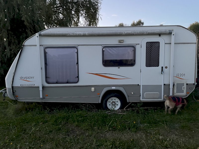 2010 Jurgens Skygazer 16ft Caravan. No GST