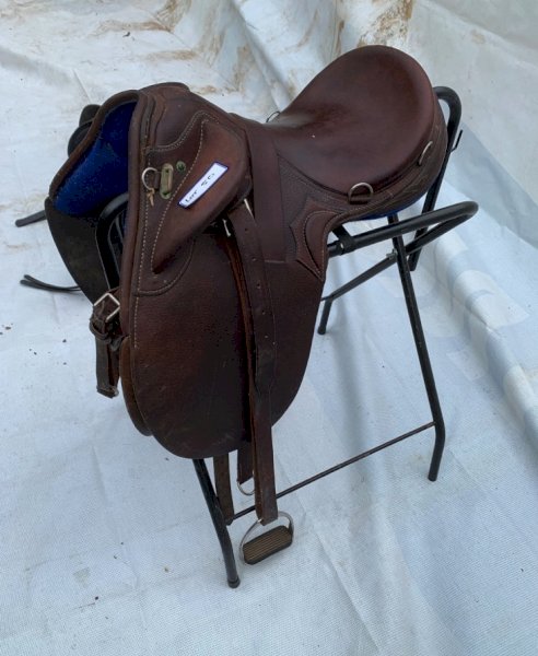 Under Auction - (A151) - Stock Saddle 
