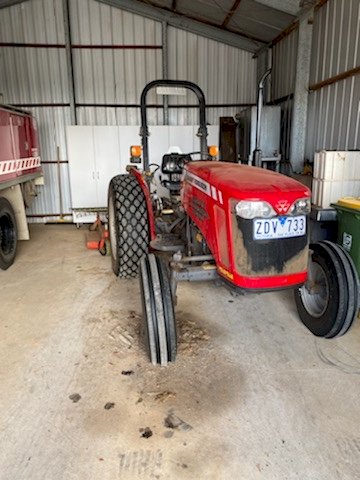 2012 Massey Ferguson 2615 40hp Tractor