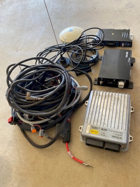 Trimble TMX 2050 GPS Kit