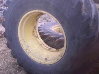 John Deere Rims & Tyres