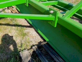 12" Drag Scraper Grader