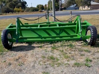 12" Drag Scraper Grader