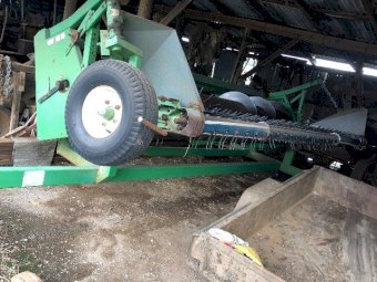 Smale Pickup Front with Single Axle Trailer