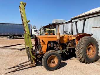 Fiat 650 Tractor with Front Forklift