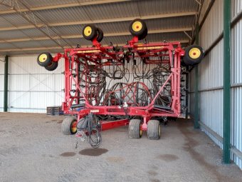 2009 Vaderstad Seedhawk 1830C Air Seeder