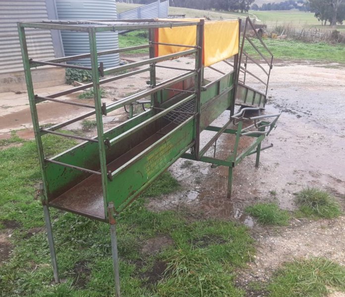 Crutching Cradle/Sheep Handler Farm Tender