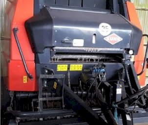 2011 Kuhn VB2160I Round Baler