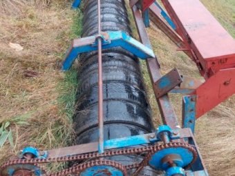 Under Auction - (A153)  Eddington Engineering 16ft Tyre Roller 