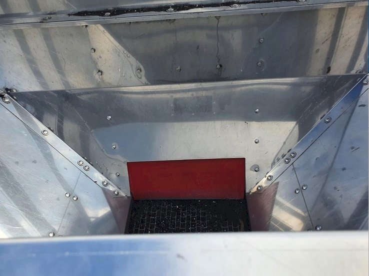 Viking 1500 Belt Spreader