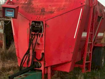 Taarup 612 Feed Mixer