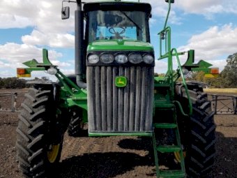 2011 John Deere 4930 Self Propelled Sprayer