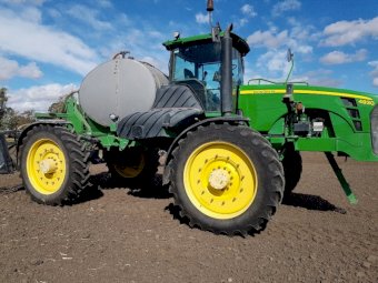 2011 John Deere 4930 Self Propelled Sprayer