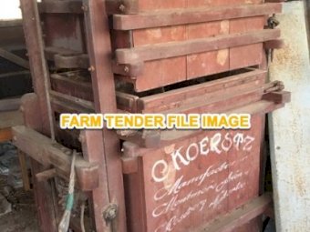 WANTED Wooden Woolpress