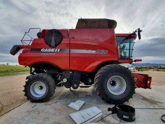 2011 Case 9120 Header Modified